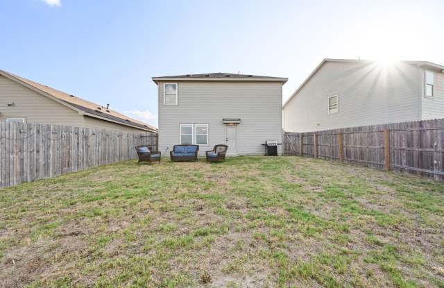 10707 Sweepback Trail Gallery 1