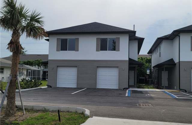 3519 SW Santa Barbara Place unit: 30 photos photos 3519 SW Santa Barbara Place unit: 30 photos photos