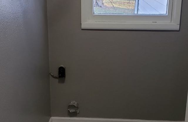 3-Bedroom Home with Flexible Bonus Space! Gallery 3
