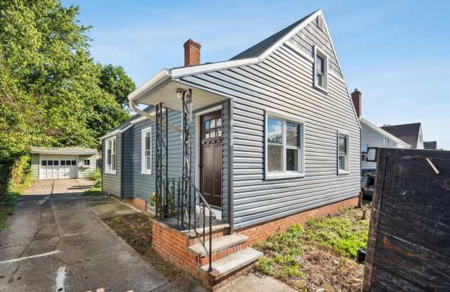 12821 Oak Park Blvd photos photos