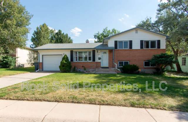 4507 East 10th Street photos photos