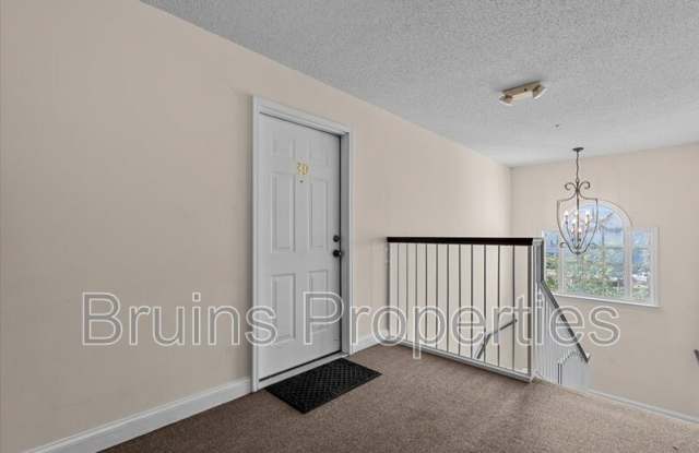 6117 Hedgecock Circle Gallery 2