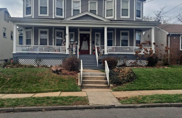 18 SUMMIT RD - 18 Summit Road, Elizabeth, NJ 07208
