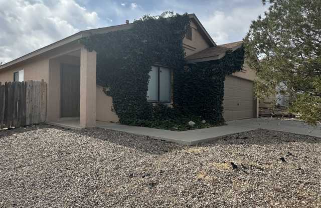 11012 Hackamore Avenue Southwest Gallery 2
