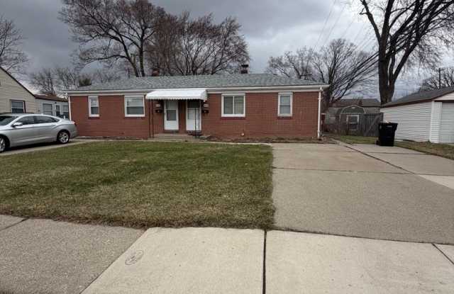18639 Hazelwood Street Roseville, MI 48066 photos photos