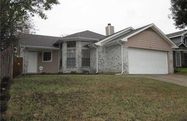 917 Richards Drive - 917 Richards Drive, Cedar Hill, TX 75104