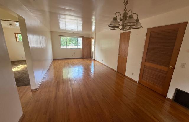 1610 Oakmont photos photos