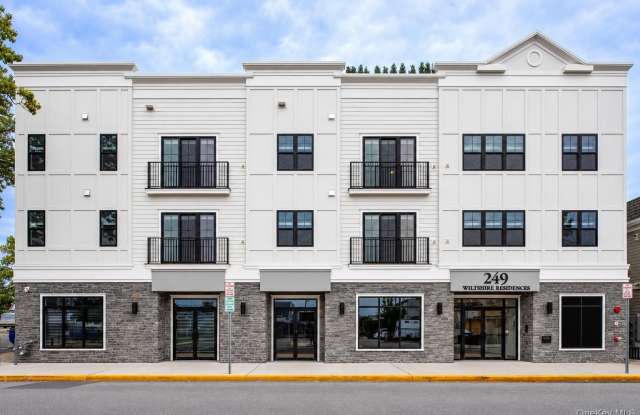 249 Drexel Avenue Gallery 1