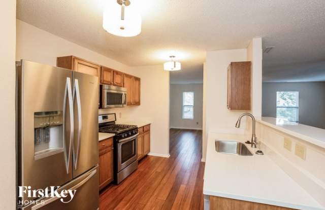 15393 Border Drive Gallery 4