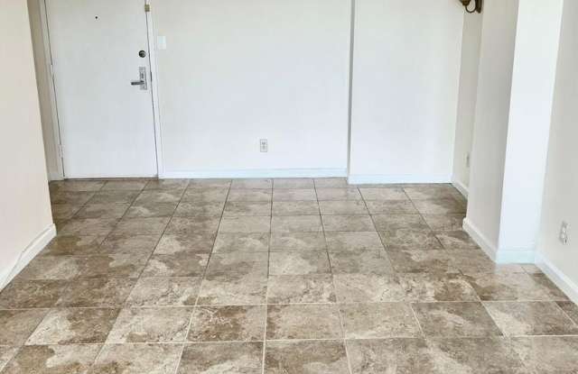 2311 PIMMIT DR #1205 Gallery 3