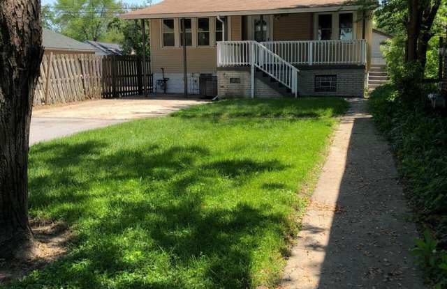 609 Hirsch Ave. Gallery 2