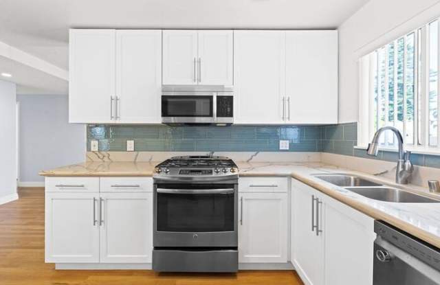16551 Potter Circle Gallery 4