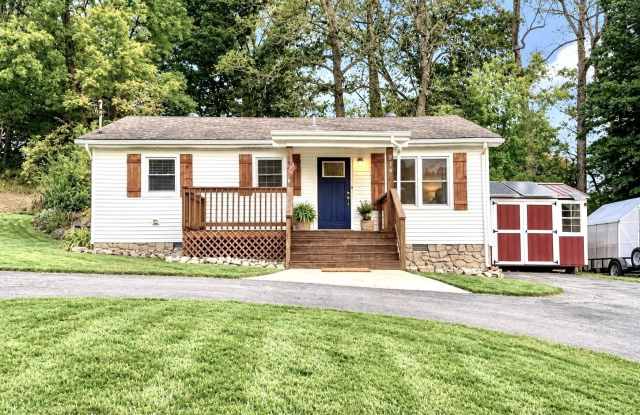 214 Hillside Terrace Gallery 1