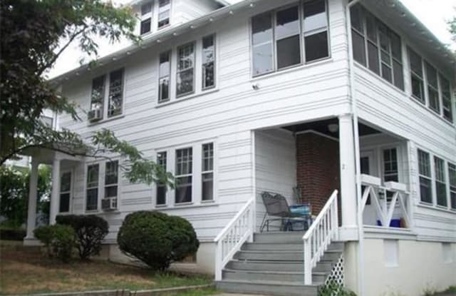 23 Richards Rd - 23 Richards Rd, Watertown Town, MA 02472