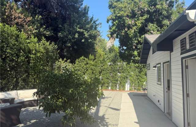 15159 La Maida Street photos photos