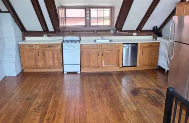 Quintessential Beacon Hill Living – Unique Multi-Level 2 BR / 2 BA! photos photos Quintessential Beacon Hill Living – Unique Multi-Level 2 BR / 2 BA! photos photos