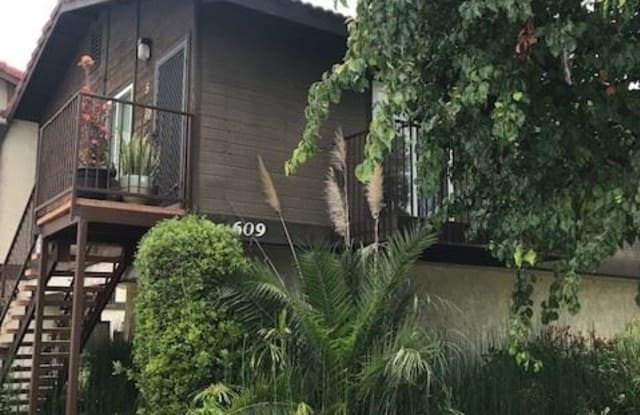 609 Sartori Ave Unit 5 - 609 Sartori Avenue, Torrance, CA 90501