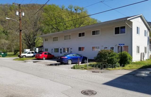 130 Elm St photos photos