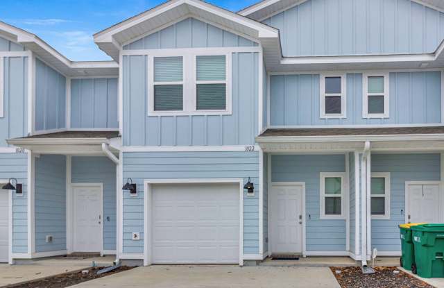 1022 Mclaren Circle photos photos