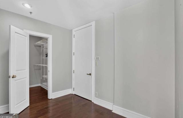 57 Forsyth Street NW Gallery 2