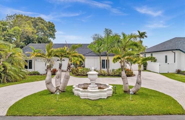 413 Tamarind Dr Gallery 3