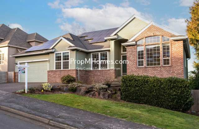 Luxury Four Bedroom Home in West Linn w/ Stunning Views! DEPOSIT SPECIAL photos photos