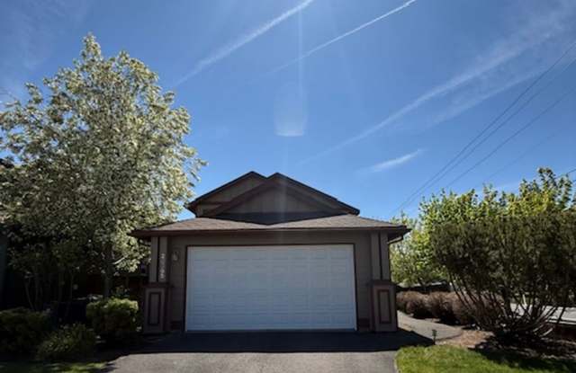 Lovely Corner Lot 3 Bedroom home with Landscaping Included! photos photos