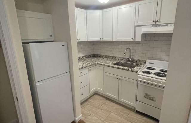 One Bedroom in Clean Elevator Building photos photos