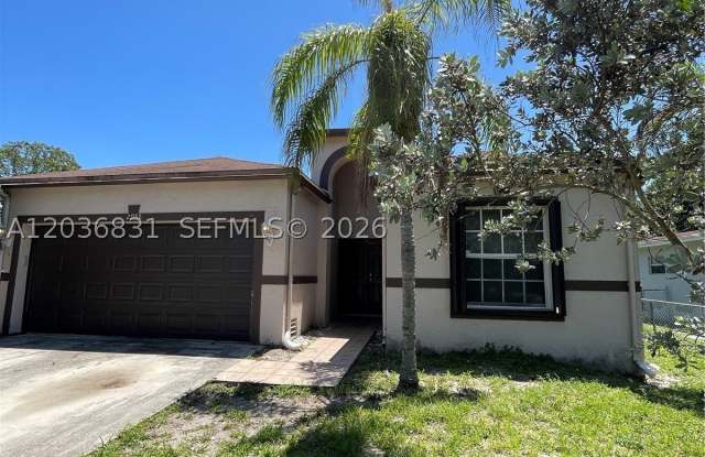 2988 NW 7TH CT photos photos
