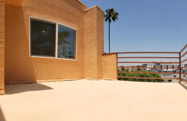 11020 Hesby Street photos photos