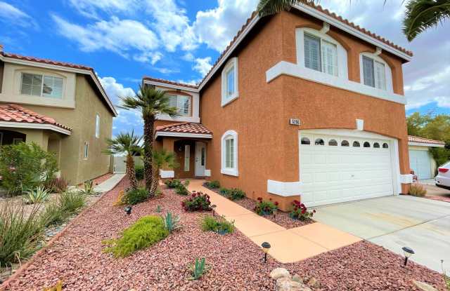 Two Oversized Rooms is what you looking for! Gallery 4