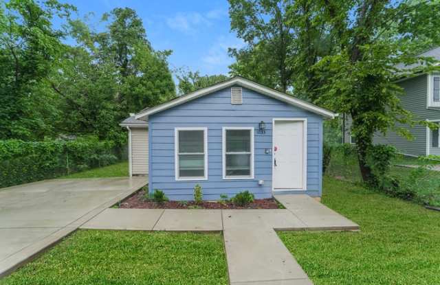 1033 Gaither Place Northwest photos photos