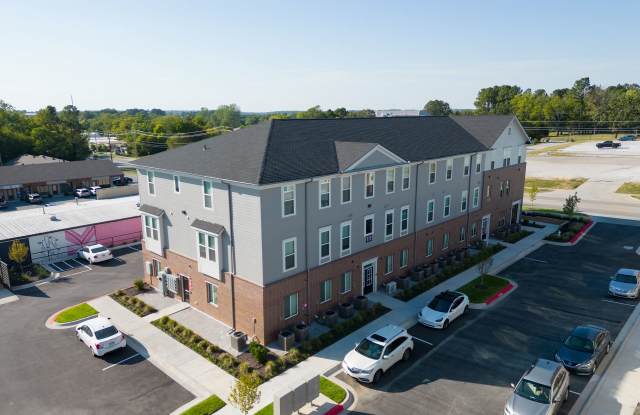 Enjoy Comfortable Living When You Live at Thrive-Fayetteville photos photos