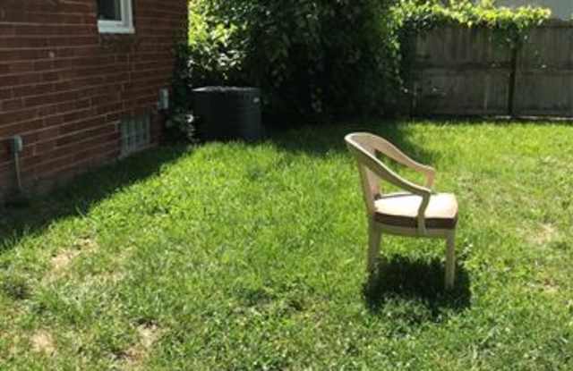 1212 COLONIAL Drive Gallery 4