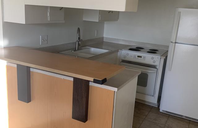 Crestwood Apartments photos photos