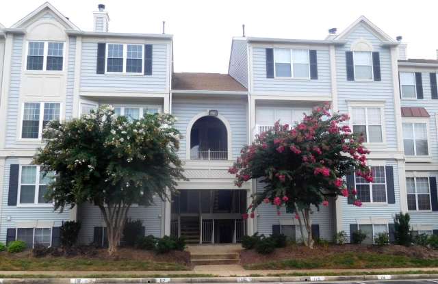 9248 CARDINAL FOREST LANE - 9248 Cardinal Forest Lane, Laurel Hill, VA 22079