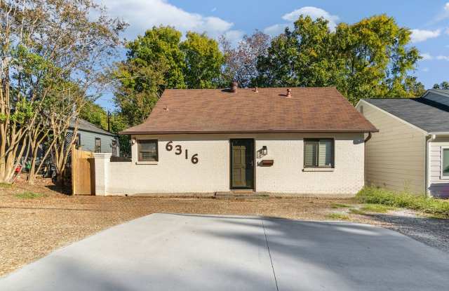 2 or 3 Bedroom Renovated Mid-Town Charmer photos photos 2 or 3 Bedroom Renovated Mid-Town Charmer photos photos