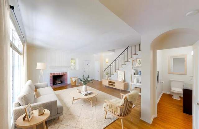 10830 Lindbrook Drive Gallery 1