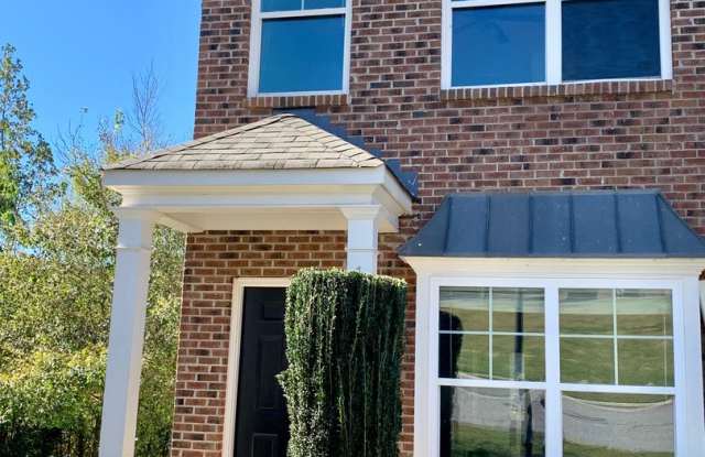 Lovely Eastside Townhome Condo Near Vet School- 3BR/3BATH! photos photos