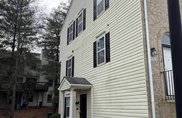 4150 Crab Apple Court - 4150 Crab Apple Court, Silver Hill, MD 20746