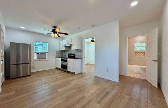 3827 2ND Avenue N Gallery 4