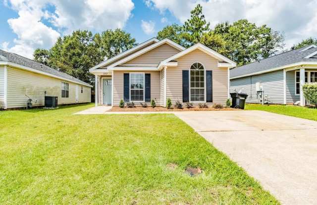 2212 SUMMER CROSSING photos photos