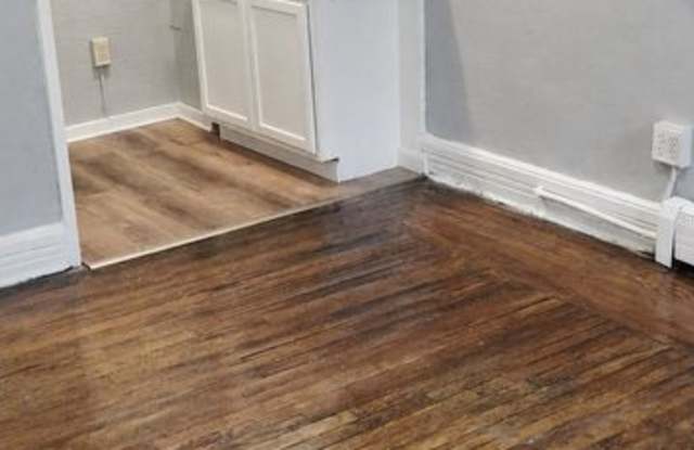 132 Spring Street - 1 Gallery 4