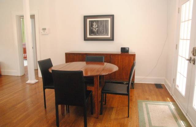 843 Amsterdam Avenue Northeast Gallery 4