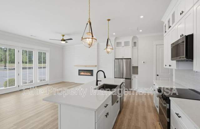 331 Orchid Street photos photos