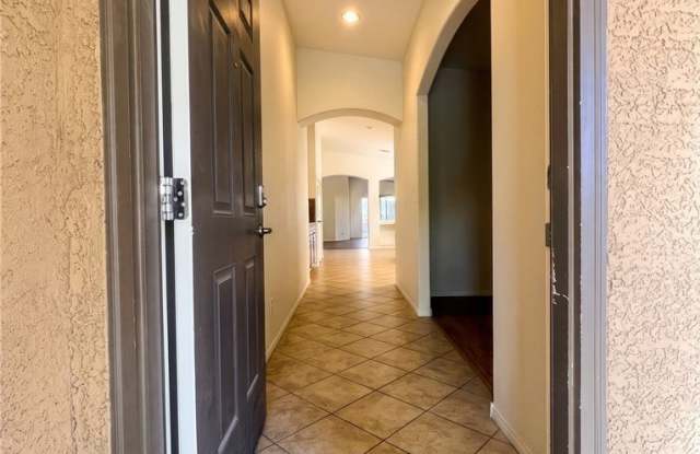 4589 Cedar Island Court Gallery 2