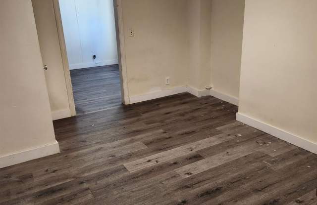 50 N Federal Highway Gallery 2