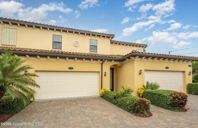 735 Lanai Circle Gallery 1