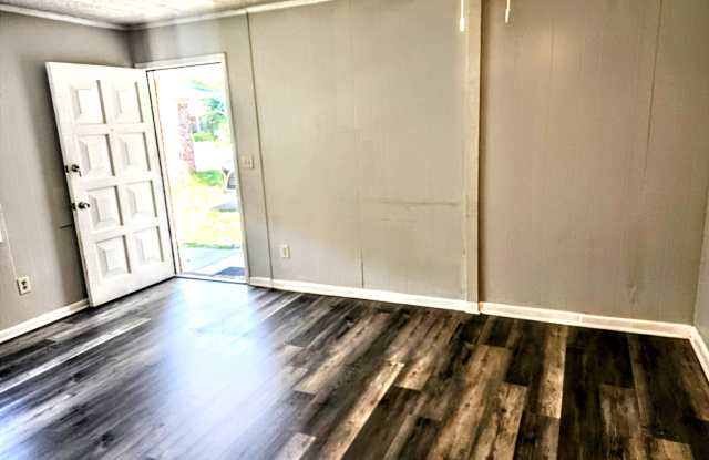 5409 Hilltop Ave photos photos