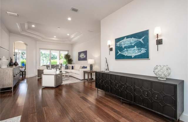 678 11th Ave S Gallery 4